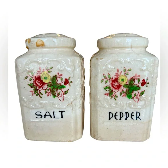 Large Vintage Transferware Salt & Pepper Shakers, Made in Japan - Picture 2 of 7
